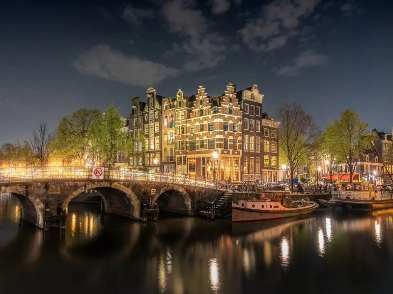 Putovanje Amsterdam - Dan Primirja 2025 Metropole