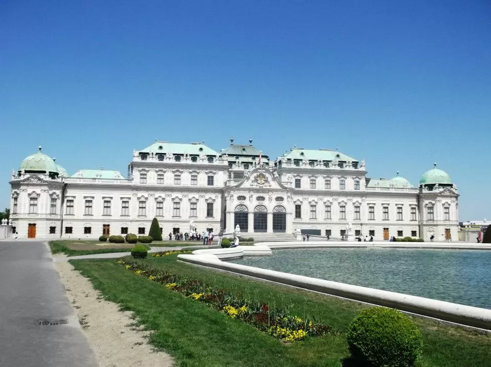 Beč - Dan Državnosti i Dan Zaljubljenih 2024 Metropola
