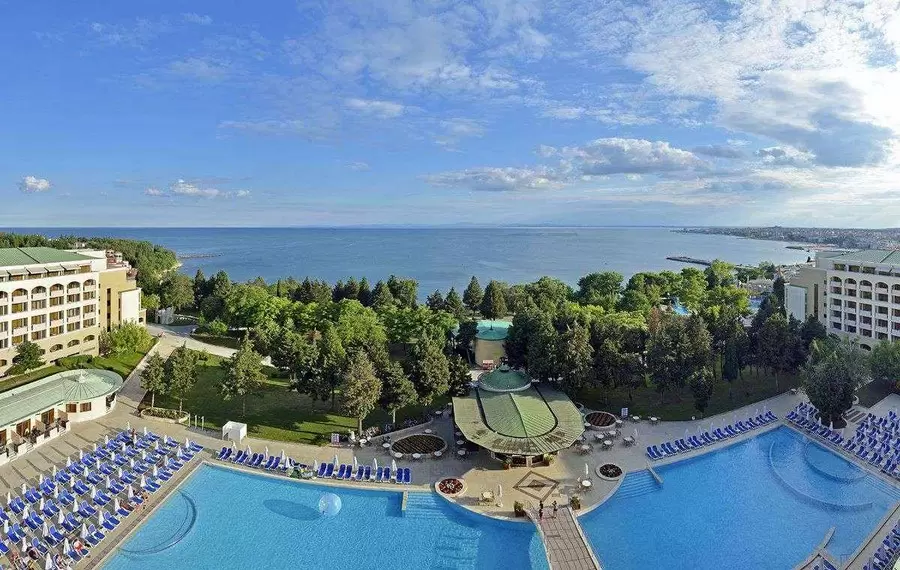 Hotel Sol Nessebar Bay & Mare 4*