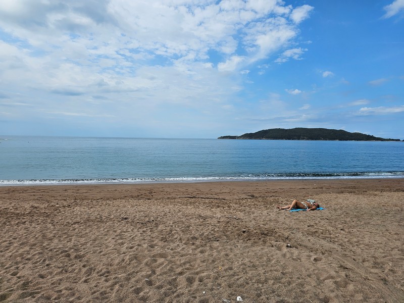 Letovanje Crna Gora Bečići Plaža