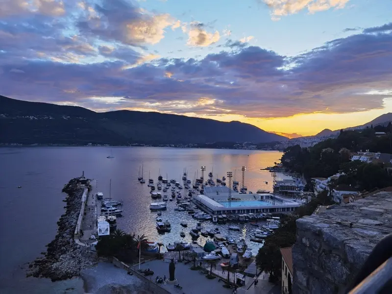 Letovanje Crna Gora Herceg Novi zalazak sunca
