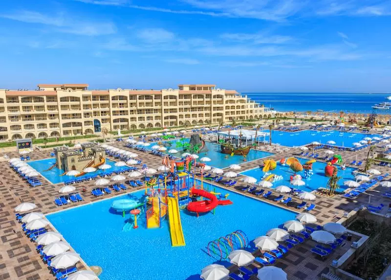 Albatros White Beach Resort 5*  Hurgada