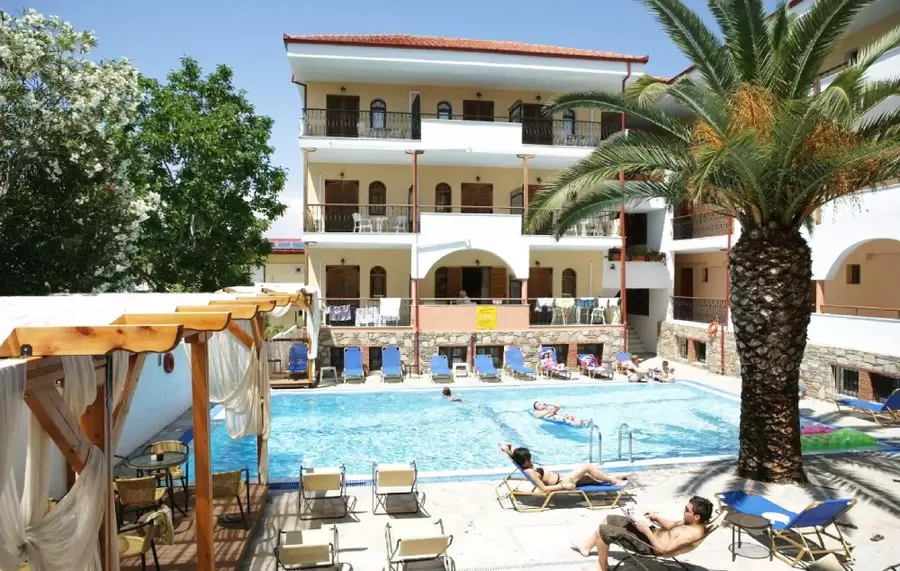 Hotel Calypso 2* - Hanioti Grčka