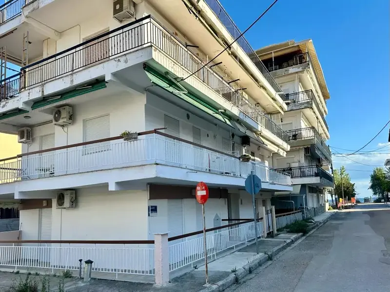 Vila Anastasia C Grčka Nea Flogita