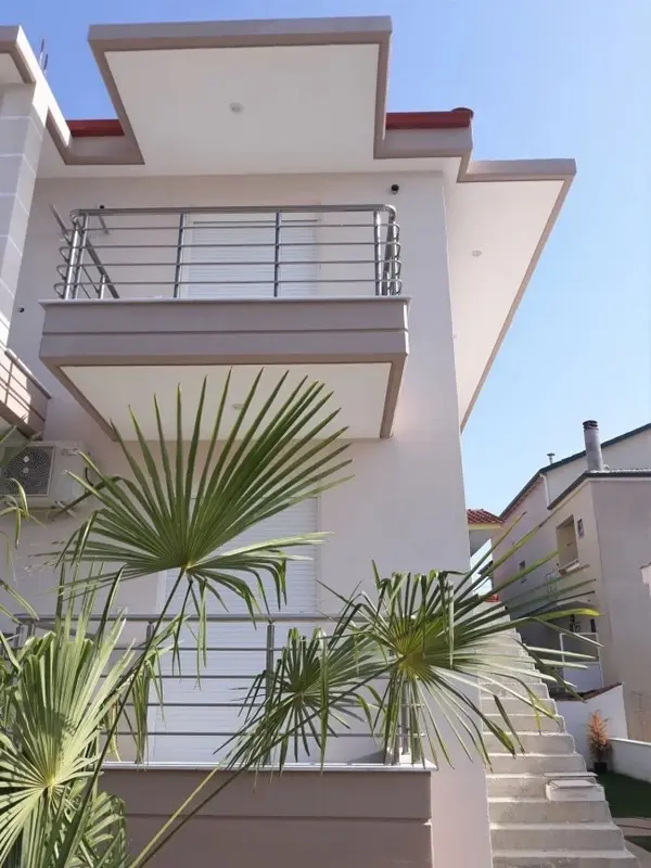 Vila Kostas 1 Grčka Nea Vrasna