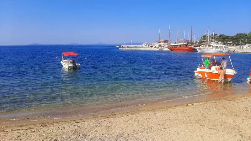 letovanje-neos-marmaras