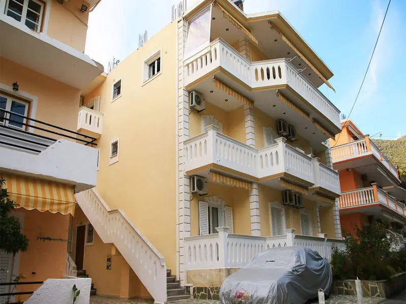 Vila Katerina i Johana Grčka Parga