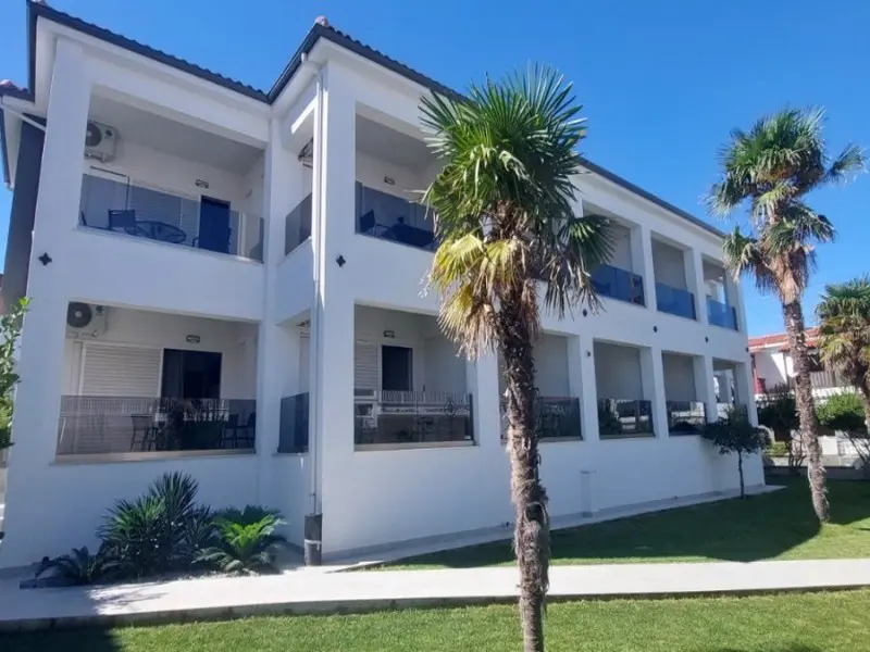 Vila Mai Grčka Polihrono