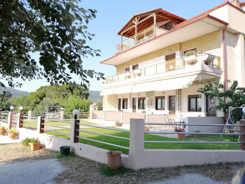 Vila Stavrula Garden 1 Grčka Sarti
