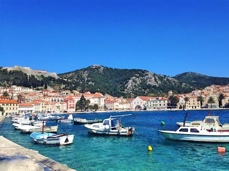 letovanje-hrvatska-hvar