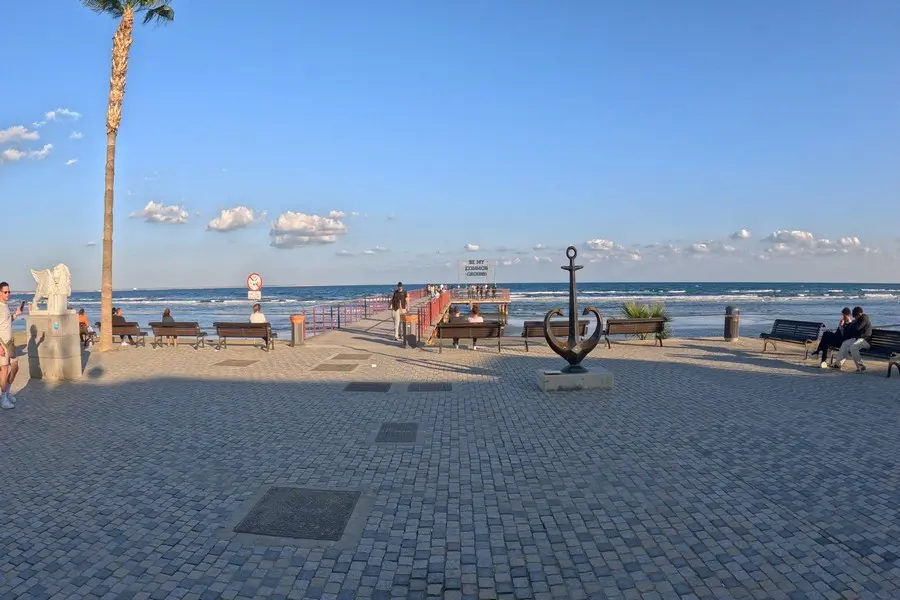 Letovanje Kipar Larnaka 