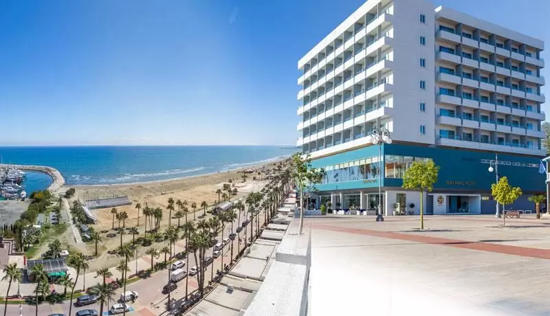 Sun Hall Hotel 4* Kipar Larnaka
