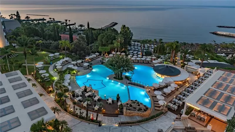 Hotel Mediterranean Beach 4* Limasol Kipar