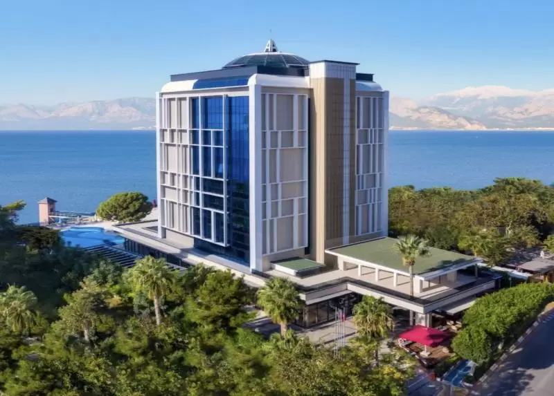 Antalya Hotel 5*  Antalija