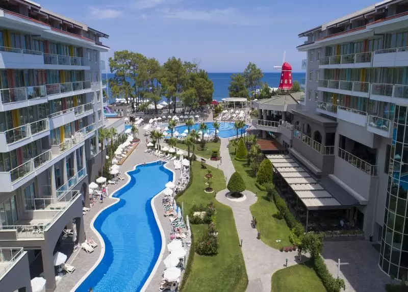 Barut Kemer Collection 5* Kemer