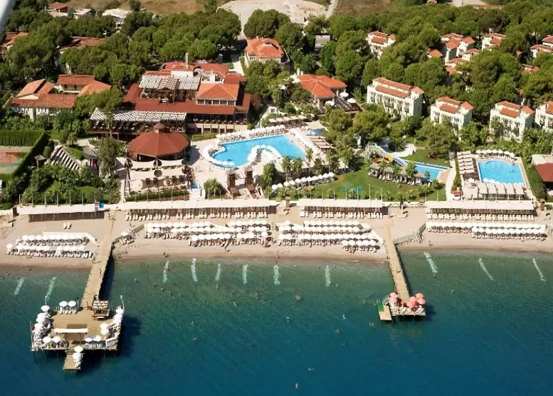 Crystal Flora Beach Resort 5* Kemer