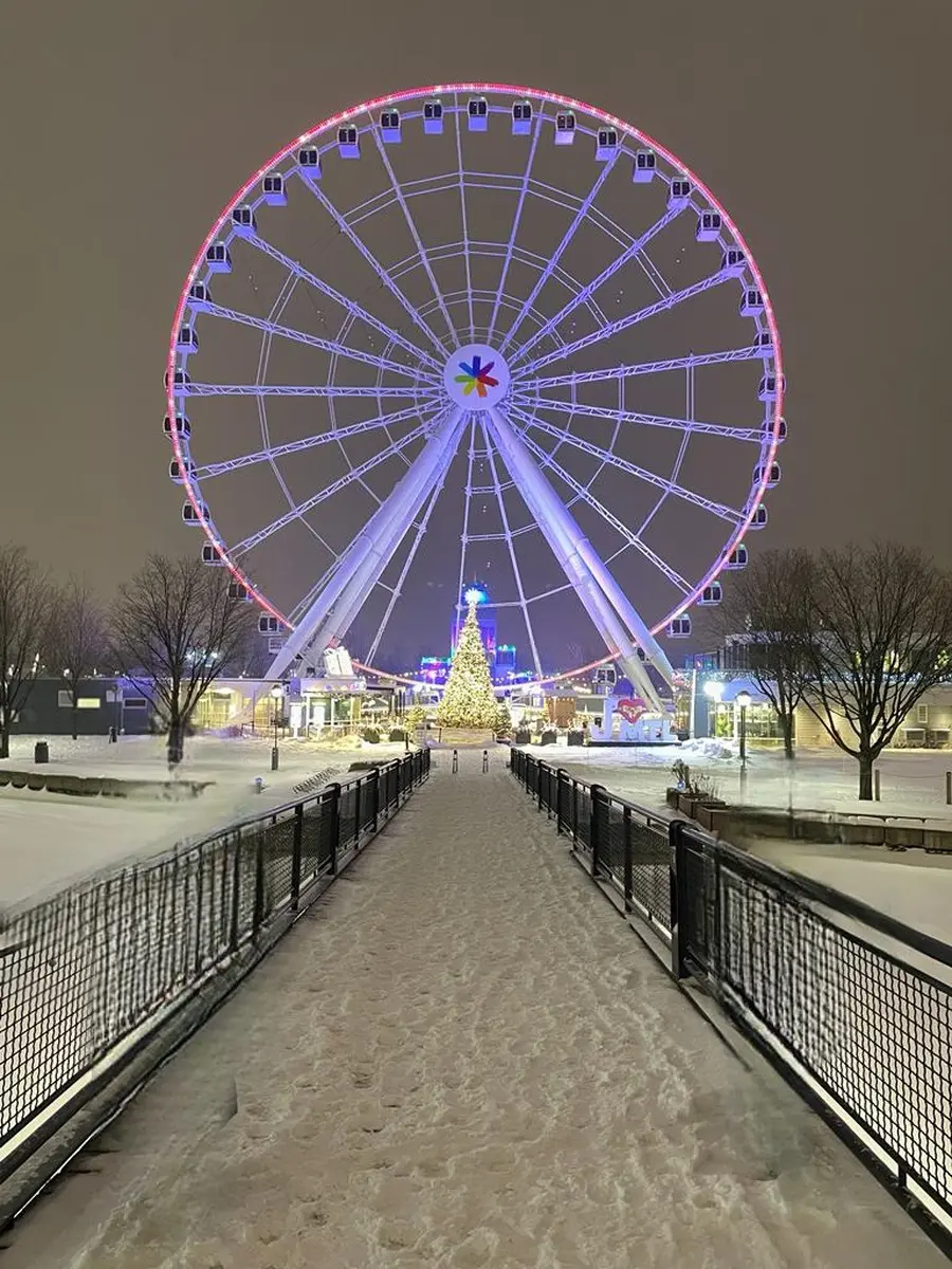 Pariz - Nova Godina 2025 Doček